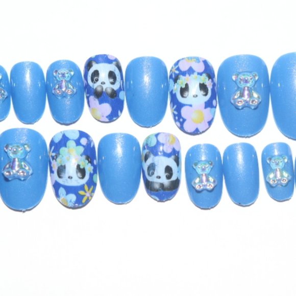 Blue 3D Jelly Bears and pandas- press on nail set - Picture 6 of 10